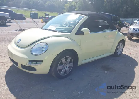 2006 Volkswagen New Beetle 2.5 из США, поврежденный, VIN 3VWRF31Y76M306837